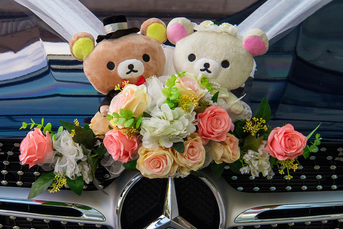 Réserver un véhicule pour la Saint-Valentin avec ou sans chauffeur