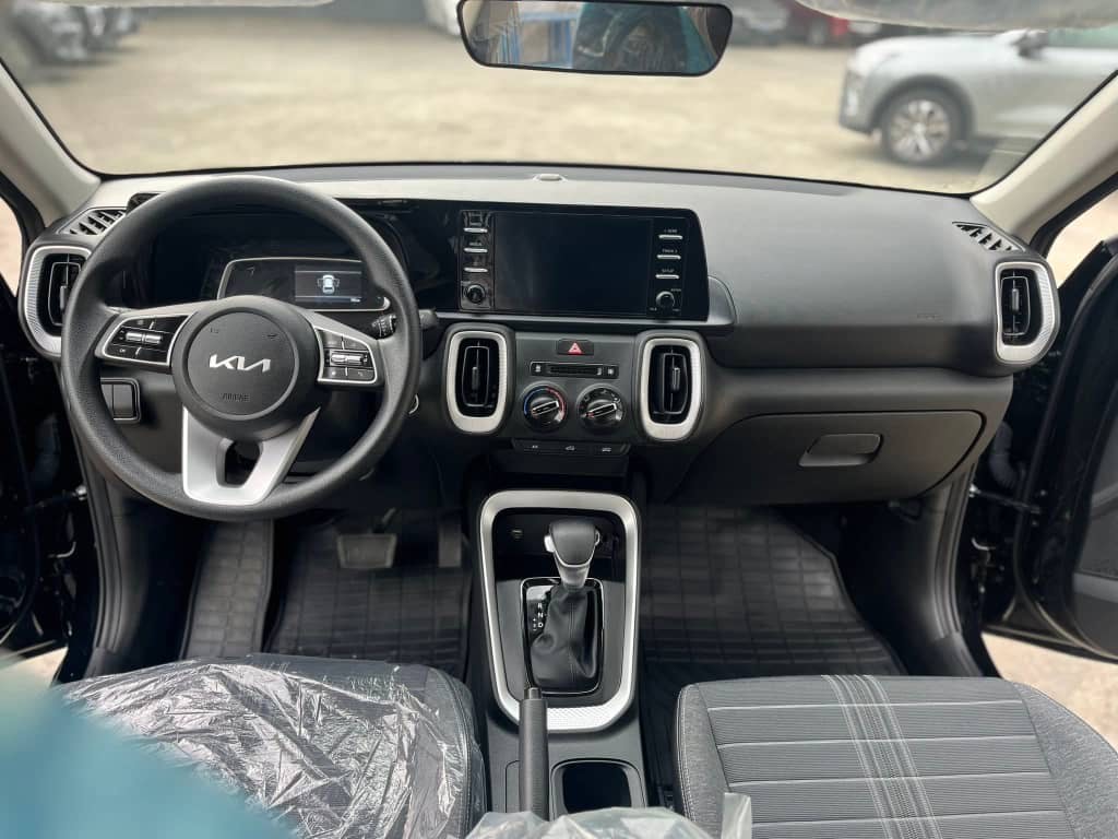 Louer une voiture avec chauffeur ou sans chauffeur en 2026 ?